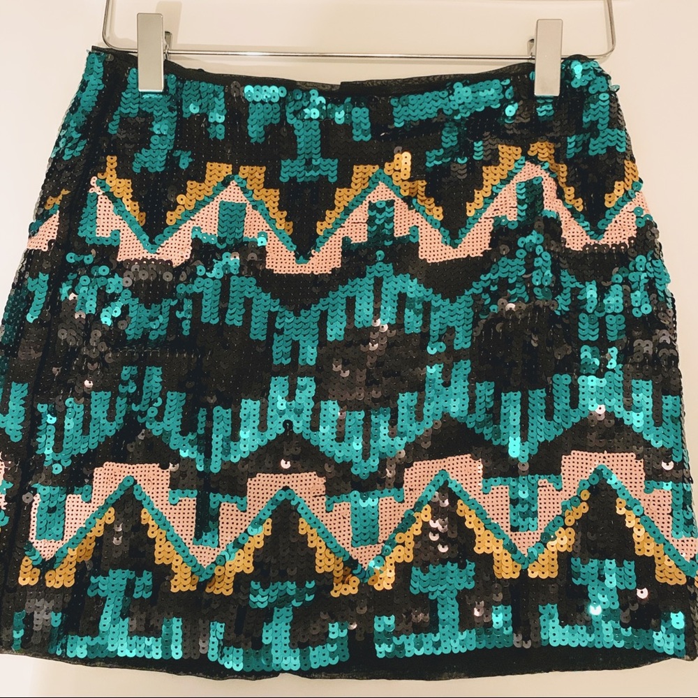 DIVIDED by H&M